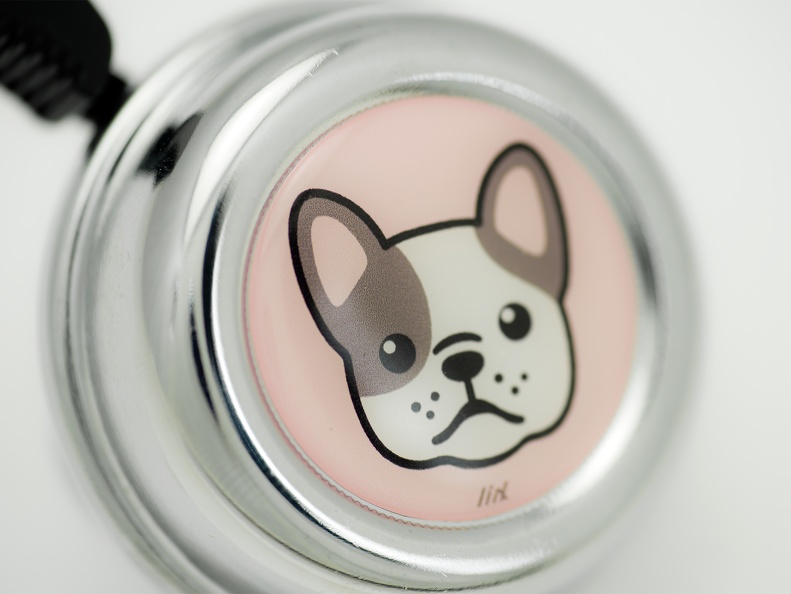 7634 Liix-Colour-Bell-Pug 1