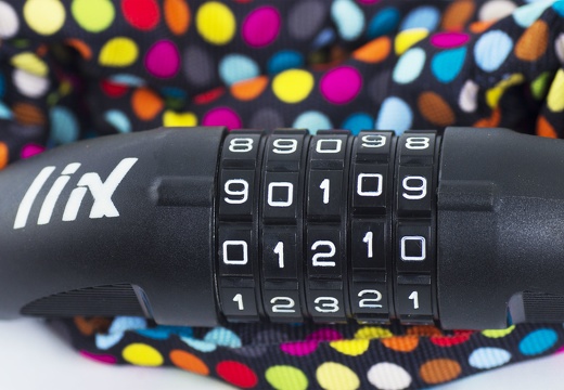 20407 Liix-Big-Lock-Polka-Dots-Mix b