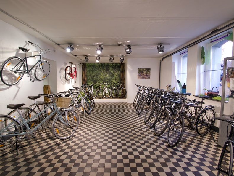 Laden-2012-01