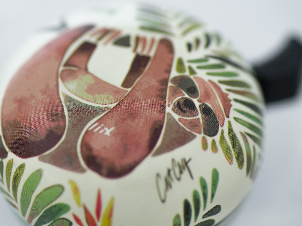 db2114 Liix-Design-Bell-Happy-Sloth a