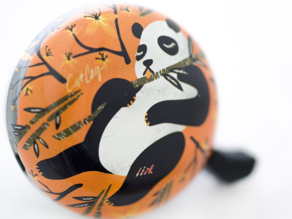 db2116 Liix-Design-Bell-Panda-Vibes a