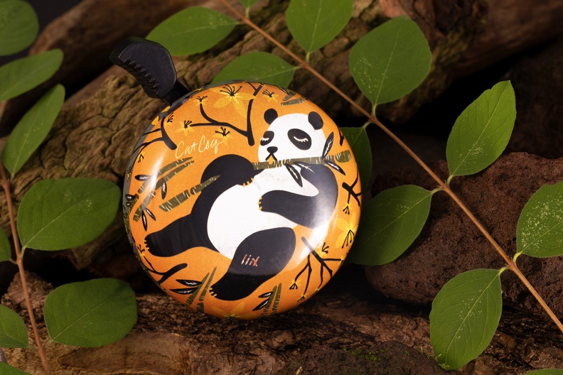 db2116_Liix-Design-Bell-Panda-Vibes.jpg