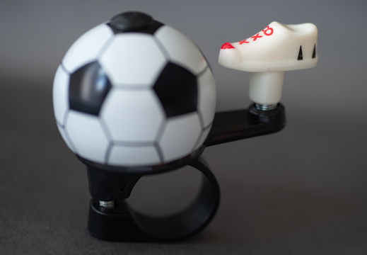 1356 fussball-beauty-shot-1